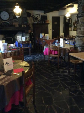  Auberge des Pyrénées  Кампан
